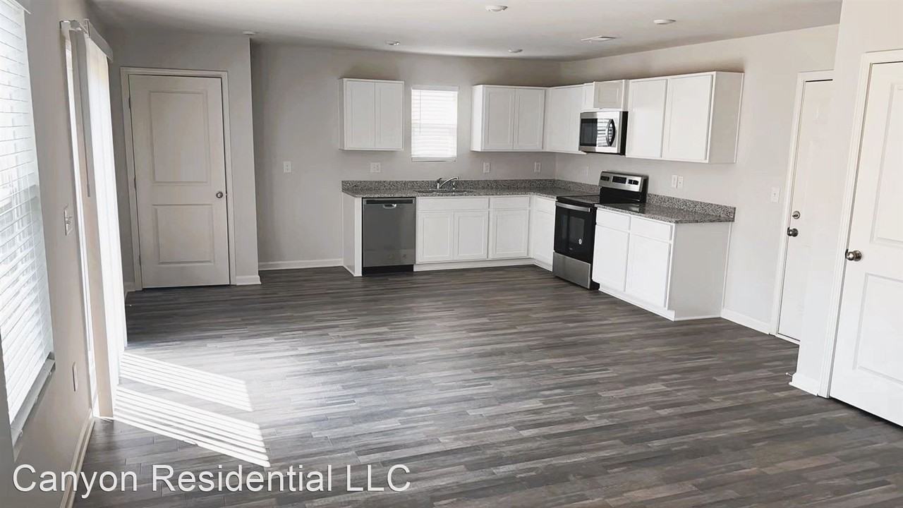 740 Wayfinder Run - Photo 2 of 21