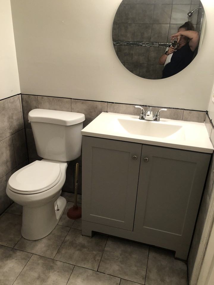 1120 Woodstock Ln #8 - Photo 2 of 8