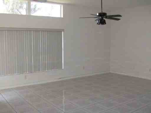 4256 Juniper Terrace - Photo 3 of 11