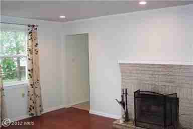 4918 70th Pl - Photo 3 of 15