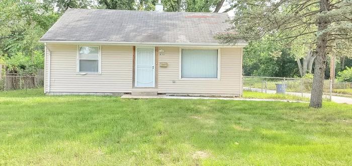 4701 E 10th Ave - Photo 2 of 11