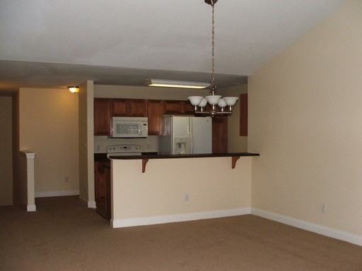 64 Fox Den Dr #202 - Photo 3 of 13