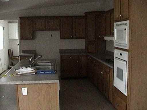 17078 Olive Dr - Photo 2 of 4