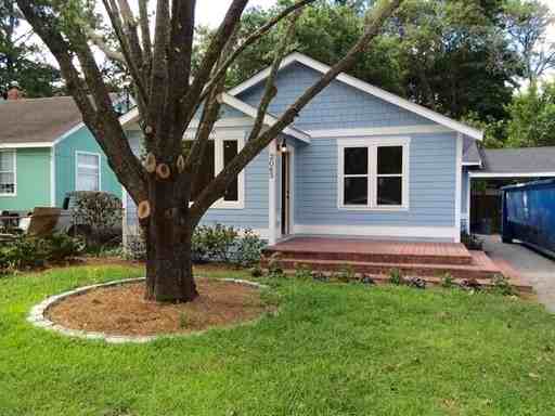 2065 Medway Rd - Photo 2 of 17