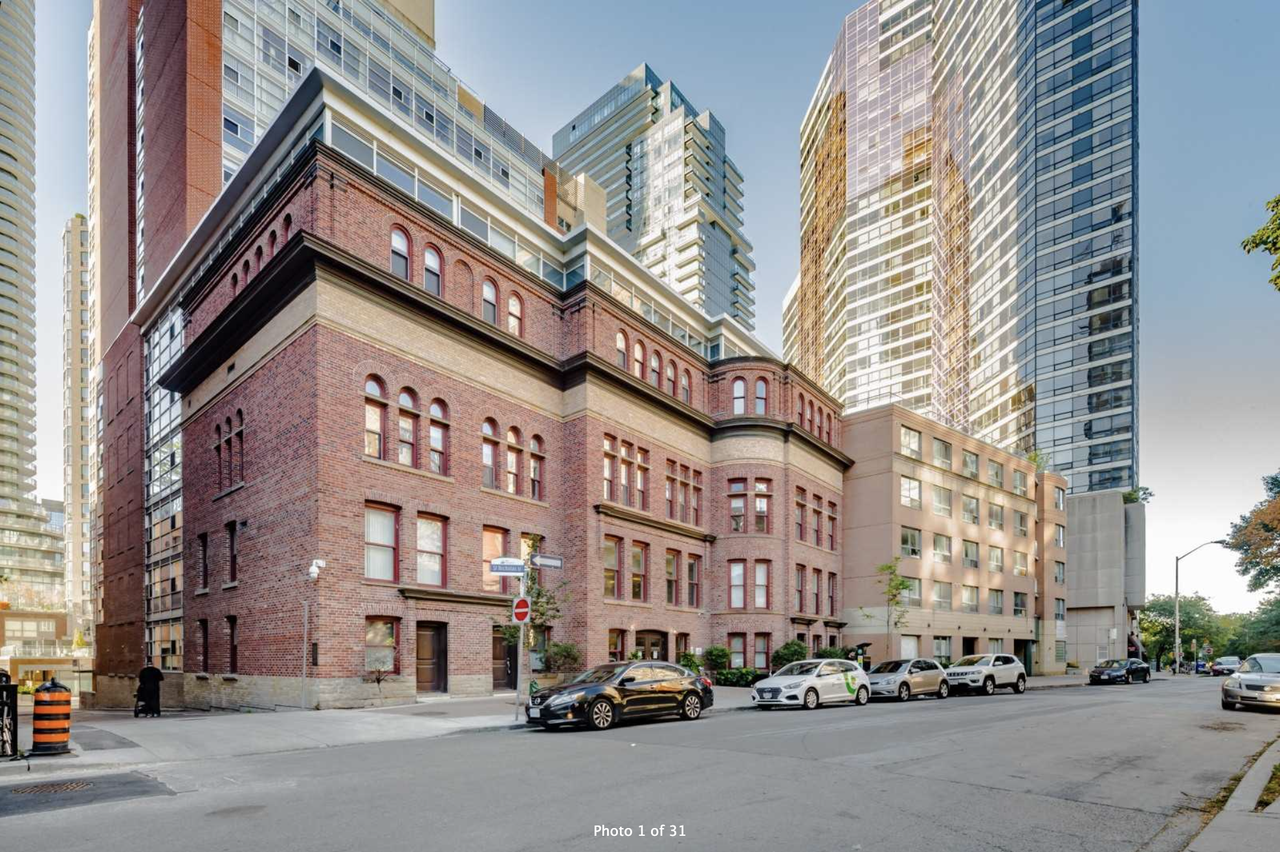 11 Saint Joseph Street