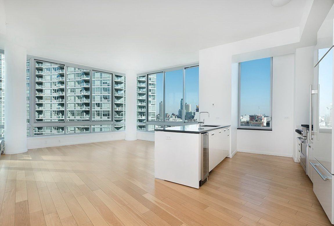 47th Ave #2905 - Photo 2 of 11