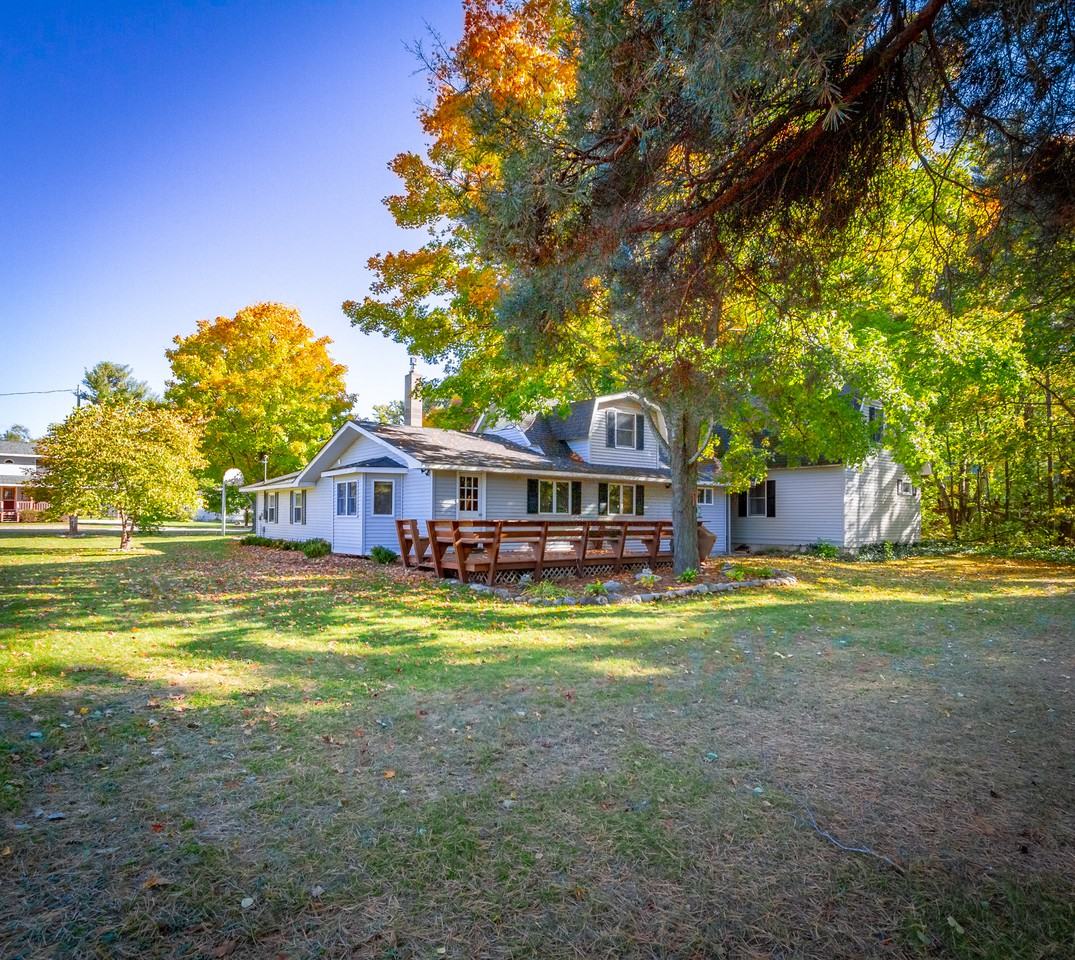 710 Pine St - Photo 2 of 19