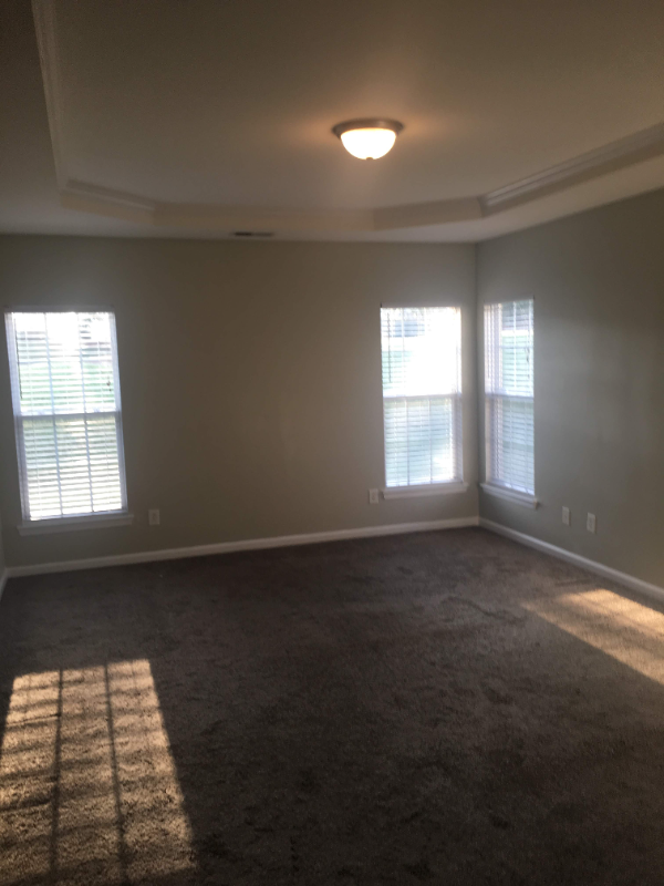 1422 Burrell Avenue Northwest - Photo 3 of 7