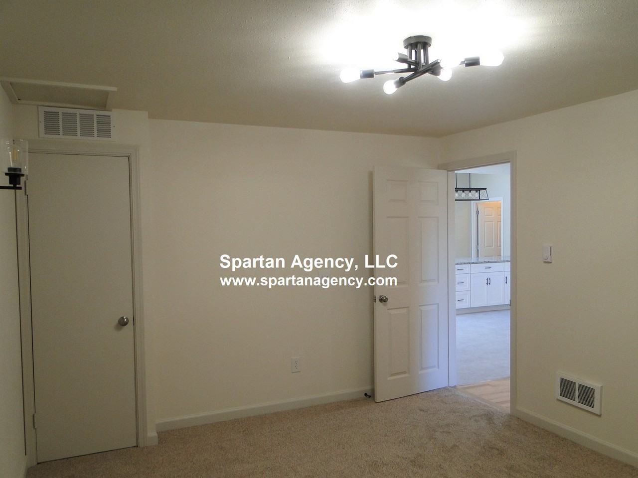 1305 23rd Street Northwest - Photo 6 of 24