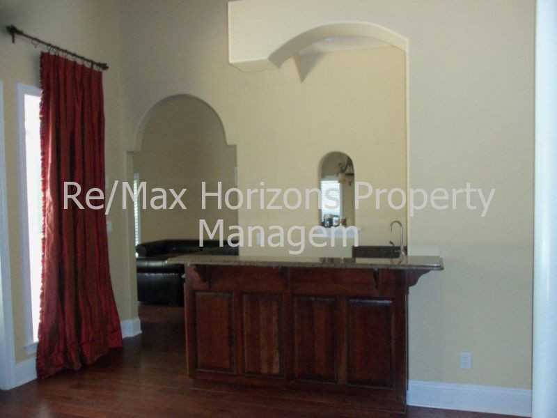 1355 Players Club Cir - Photo 7 of 10