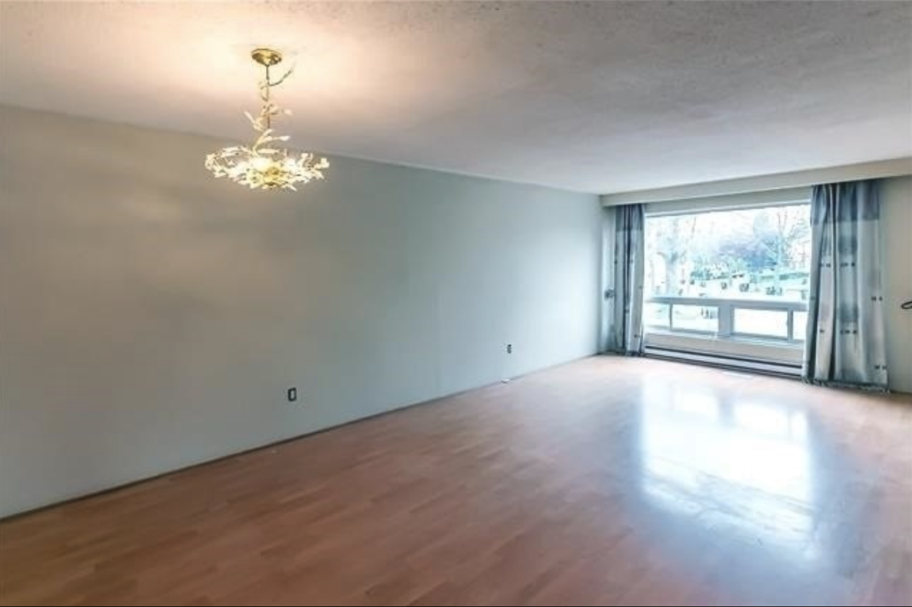 27 Tuscarora Drive - Photo 2 of 11