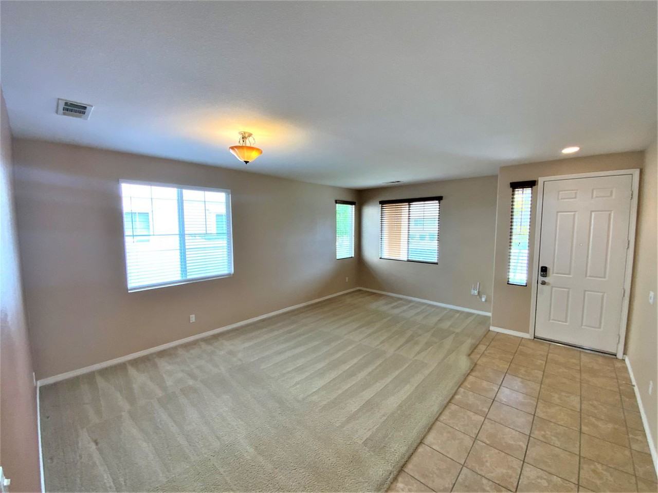 4456 Almaterra Dr - Photo 3 of 18