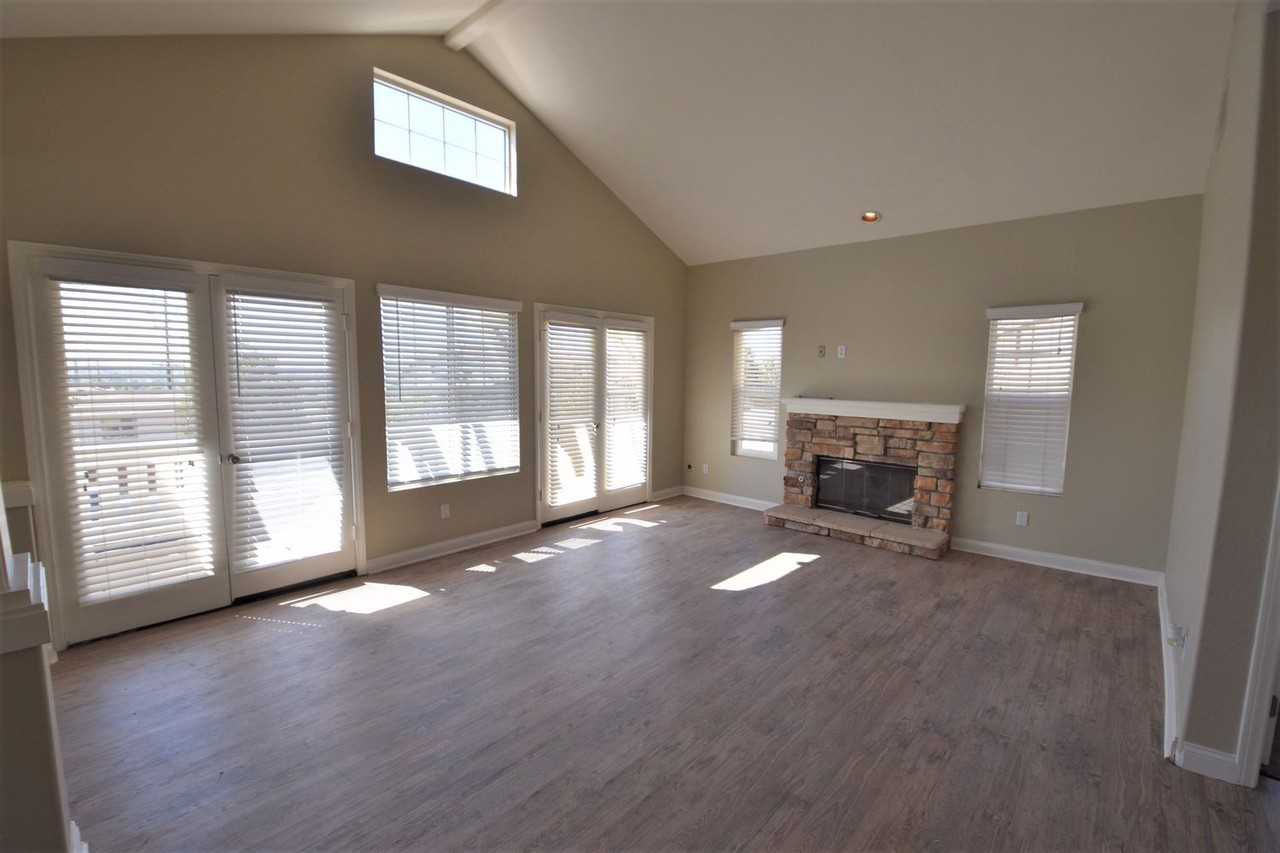 2090 Jeremy Ln - Photo 2 of 15