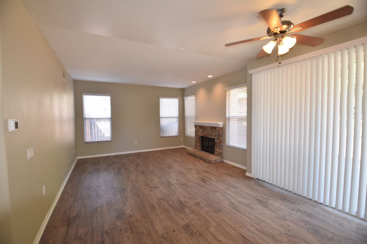 2090 Jeremy Ln - Photo 3 of 15