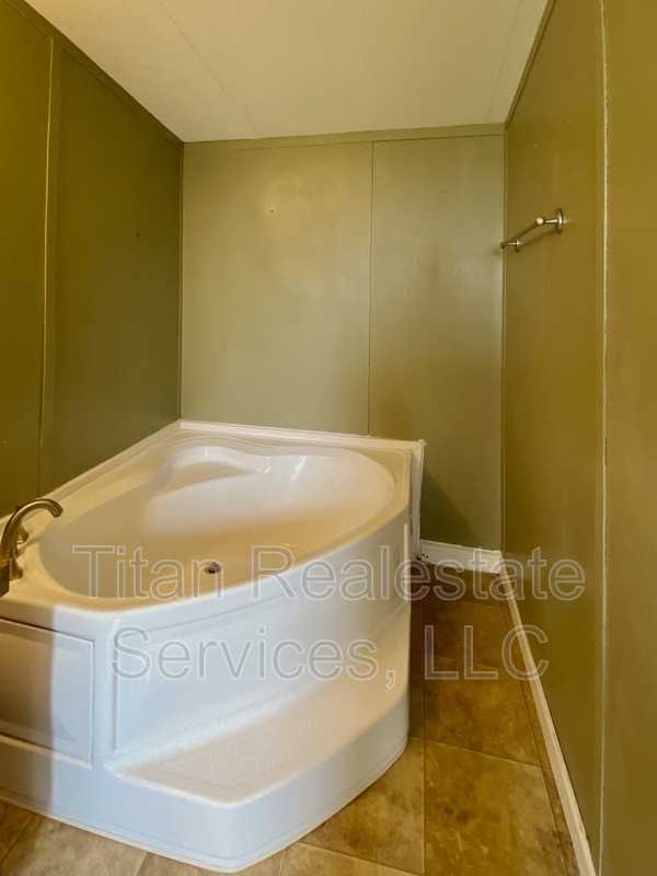 1050 Osage Trl #7 - Photo 7 of 10