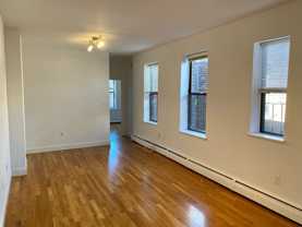 225 E Berkeley St #4 - Photo 1 of 1