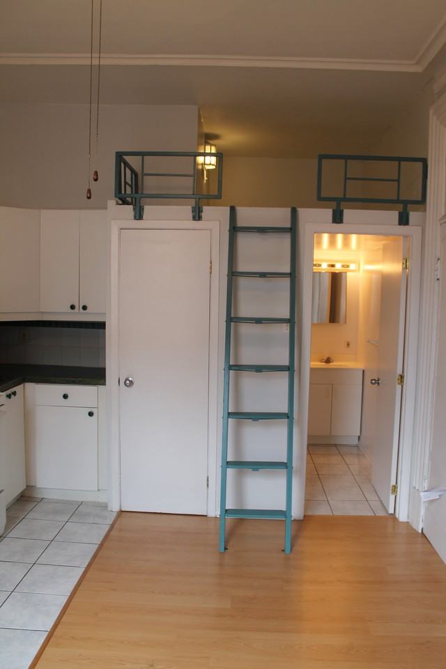 1441 Rue Saint-Marc #5 - Photo 2 of 7