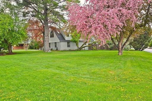 4211 Edgemont St - Photo 3 of 27