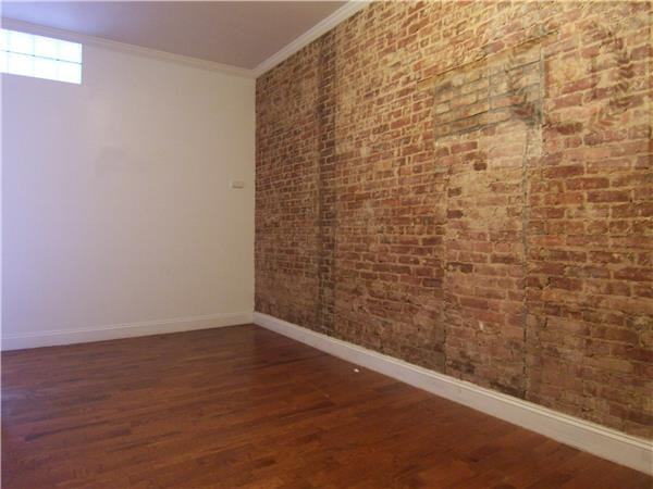 2032 2nd Ave - Photo 3 of 6