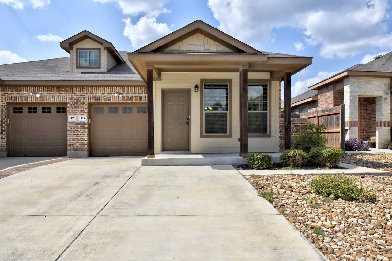 573 Creekside Cir #573 - Photo 6 of 50