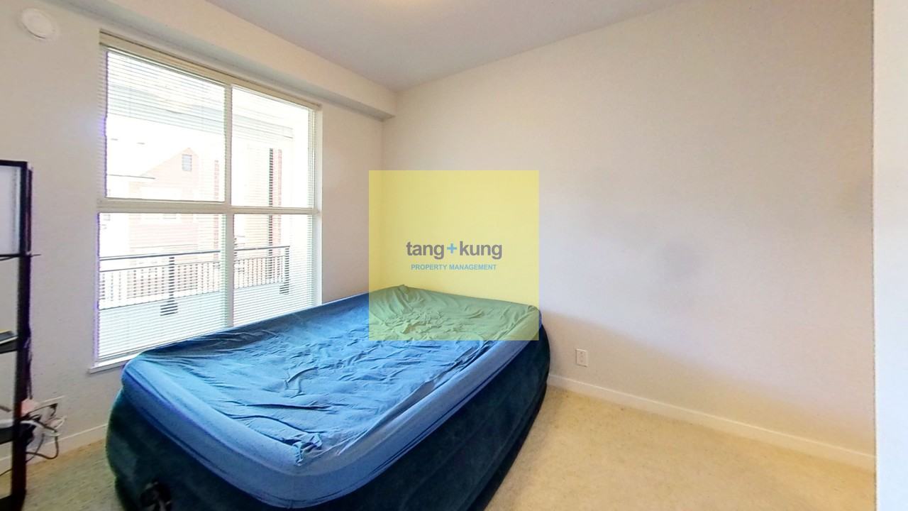 8150 207 Street - Photo 5 of 17