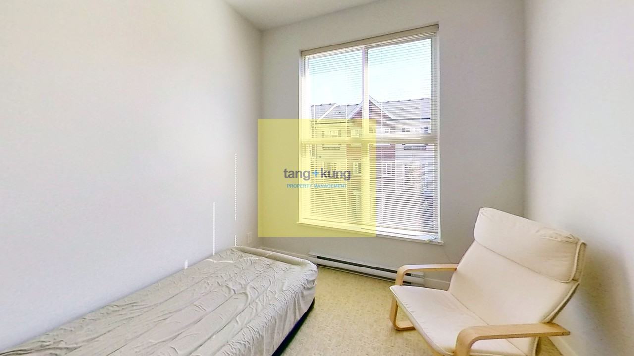 8150 207 Street - Photo 7 of 17