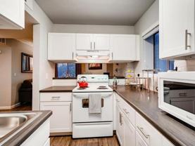 1129 S Eaton Cir - Photo 1 of 1