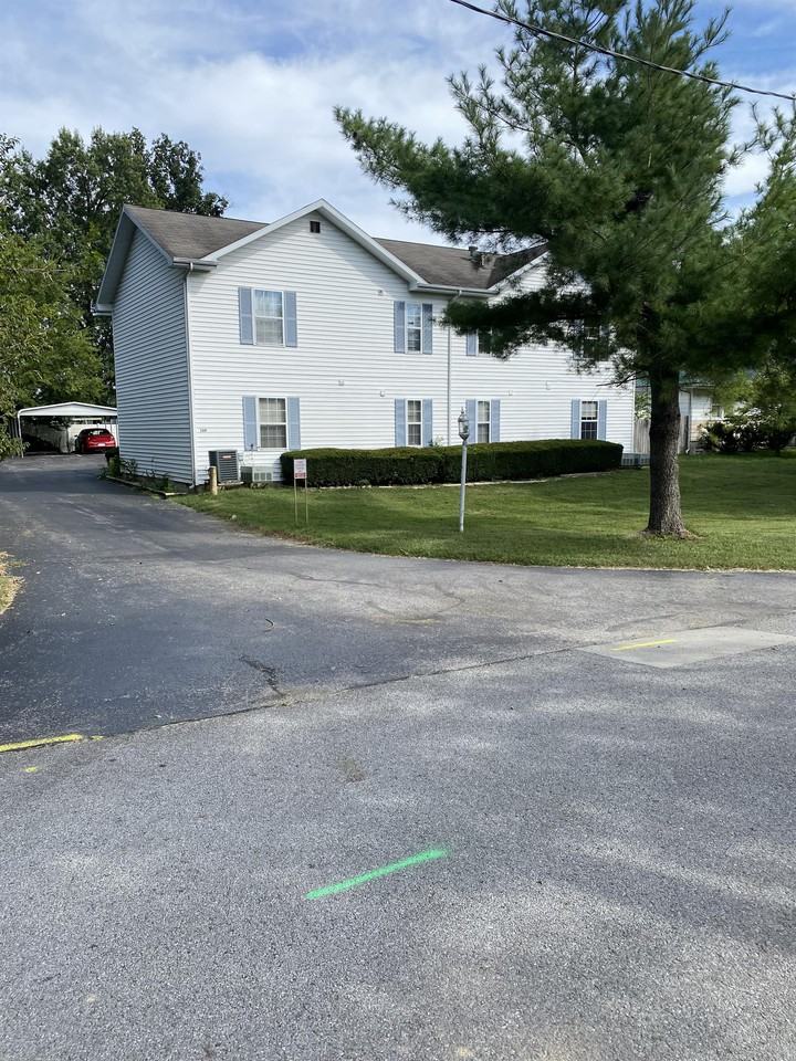 109 North Williams Street - 2apt 1 #2 - Photo 2 of 30