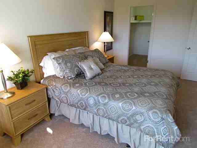 Maple Grove Apartments - Photo 3 of 26