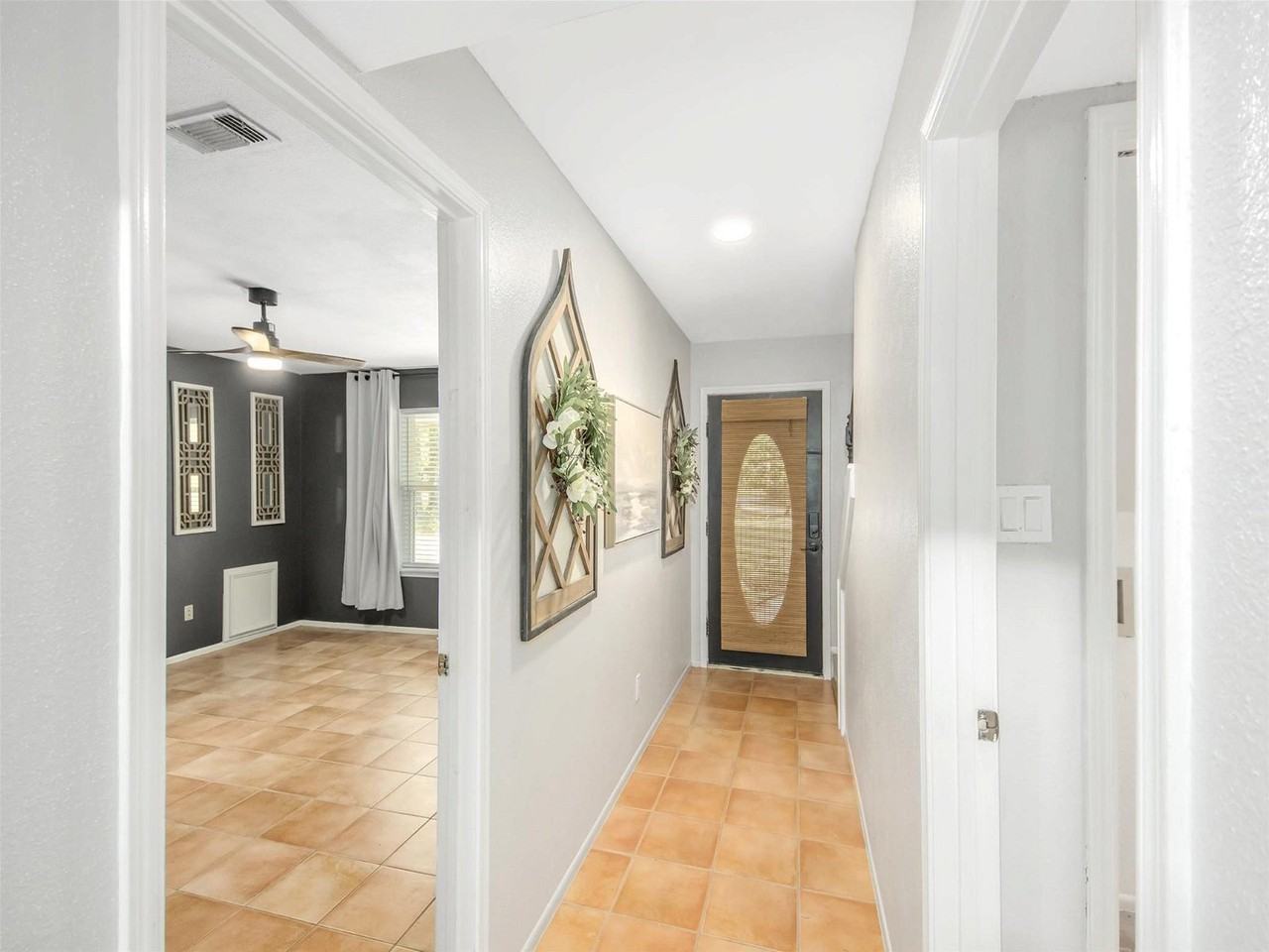 Cherry Laurel Dr - Photo 3 of 8