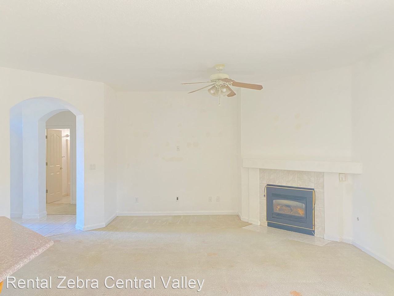 3201 Bea Ct - Photo 2 of 8