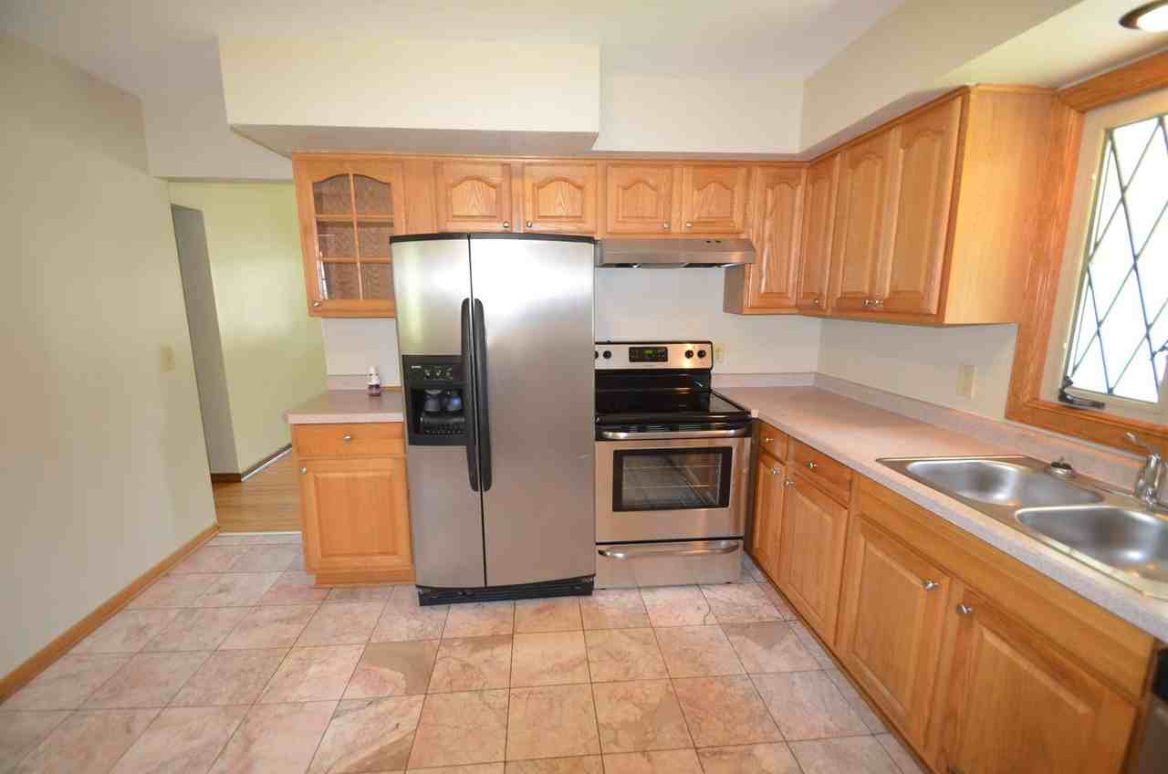 4948 4th St Ne - Photo 2 of 8