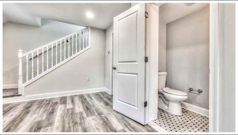 7732 Fairgreen Rd - Photo 3 of 8