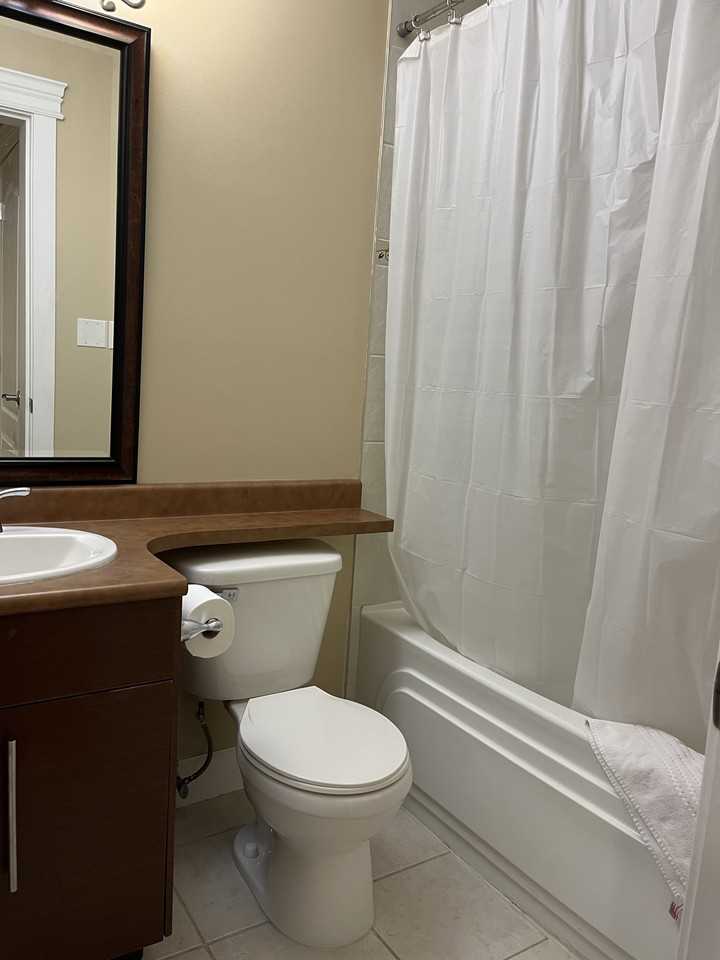 E Osborne Rd & St Marys Ave - Photo 7 of 15