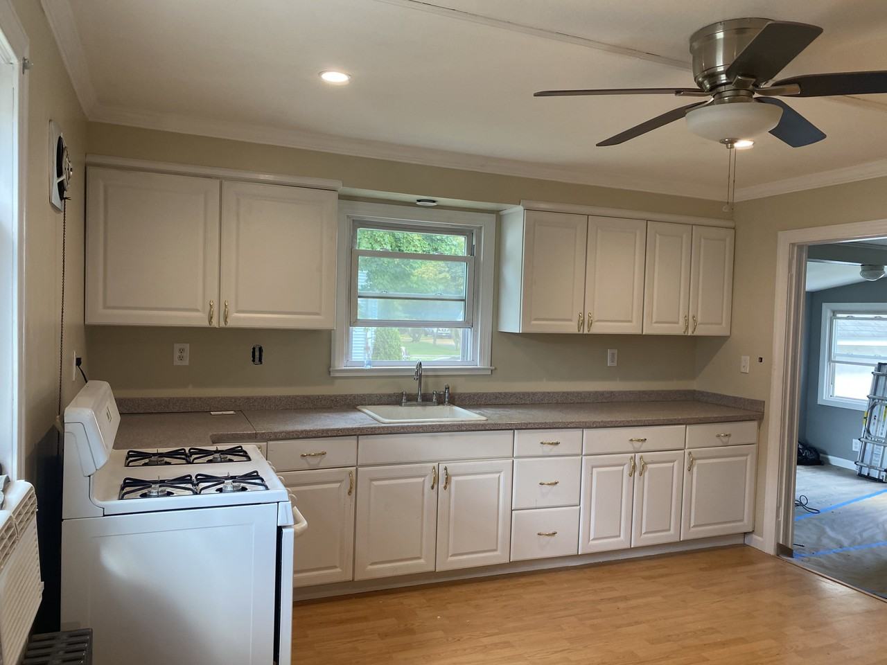 18 Smith Avenue - Photo 2 of 23