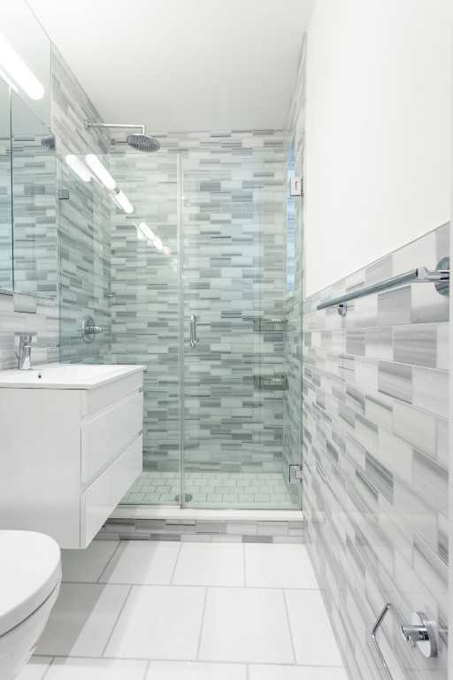 E 25th St #B - Photo 6 of 6