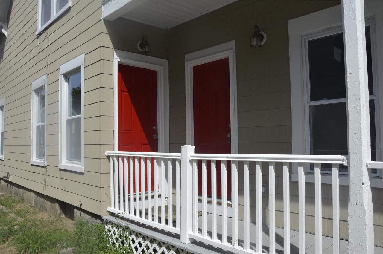429 Central St Unit 1r #1R - Photo 6 of 8