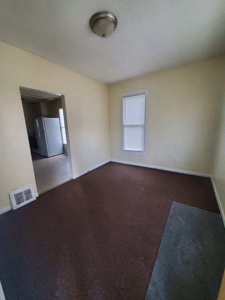701 Locust St #701LOCUST - Photo 3 of 12