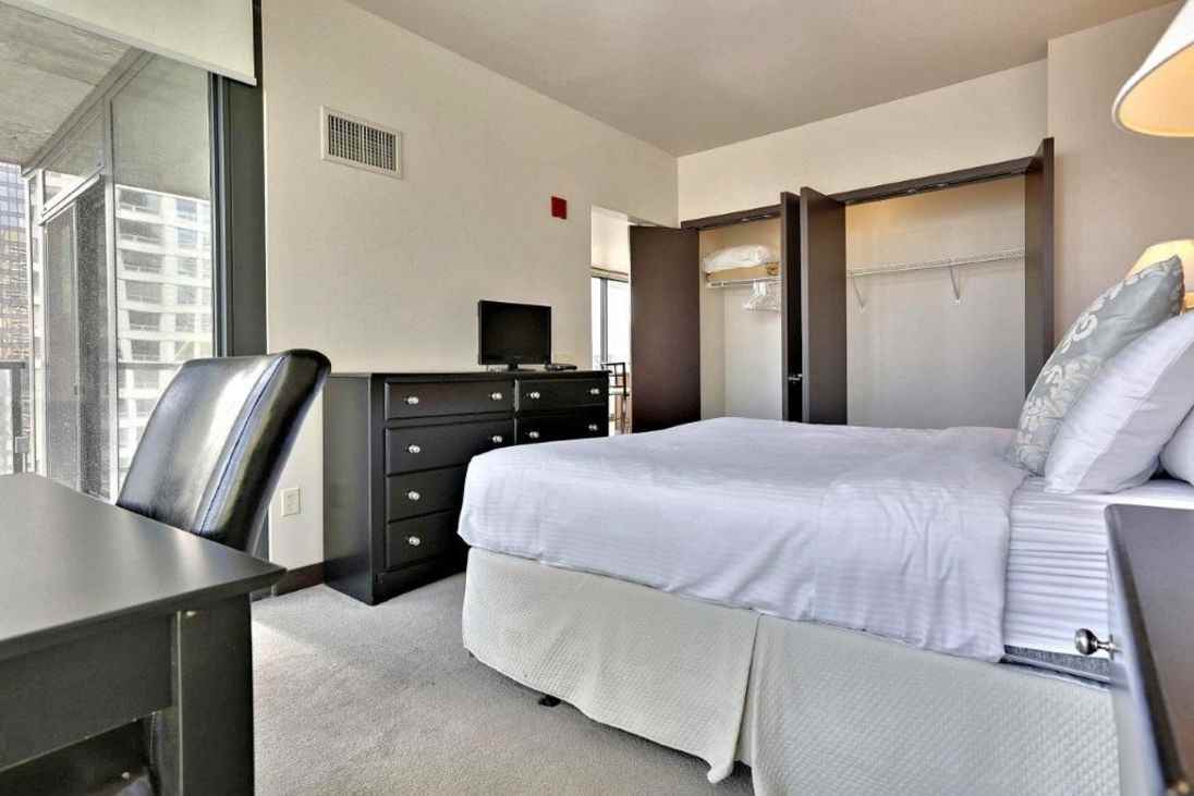 505 N State St #2-2-5 - Photo 6 of 23