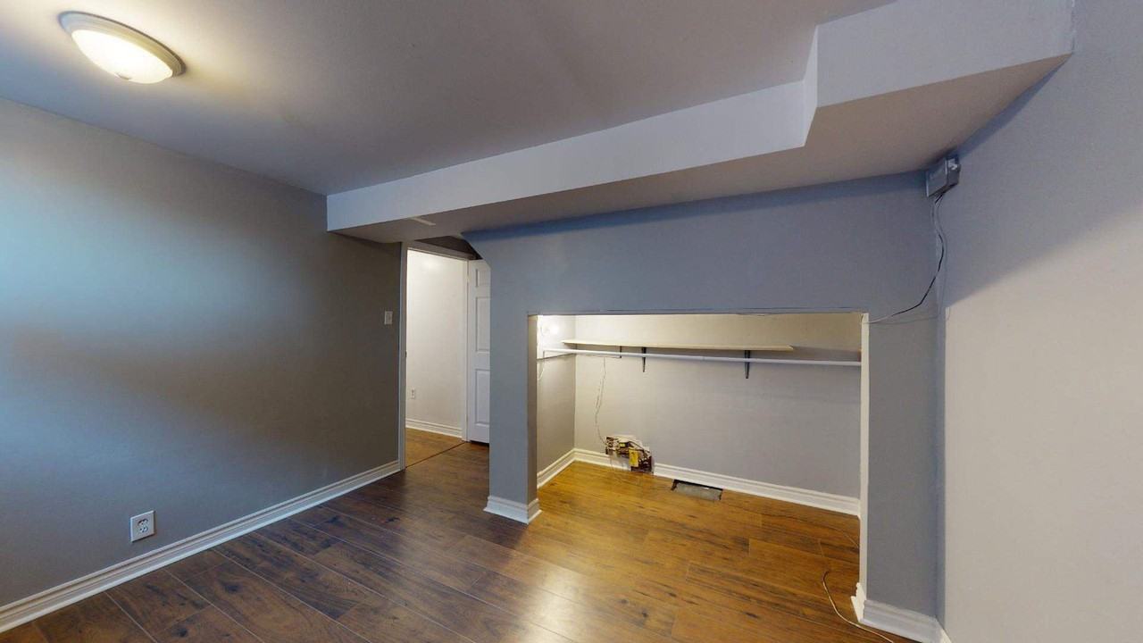 61 Darlingside Drive - Photo 3 of 13