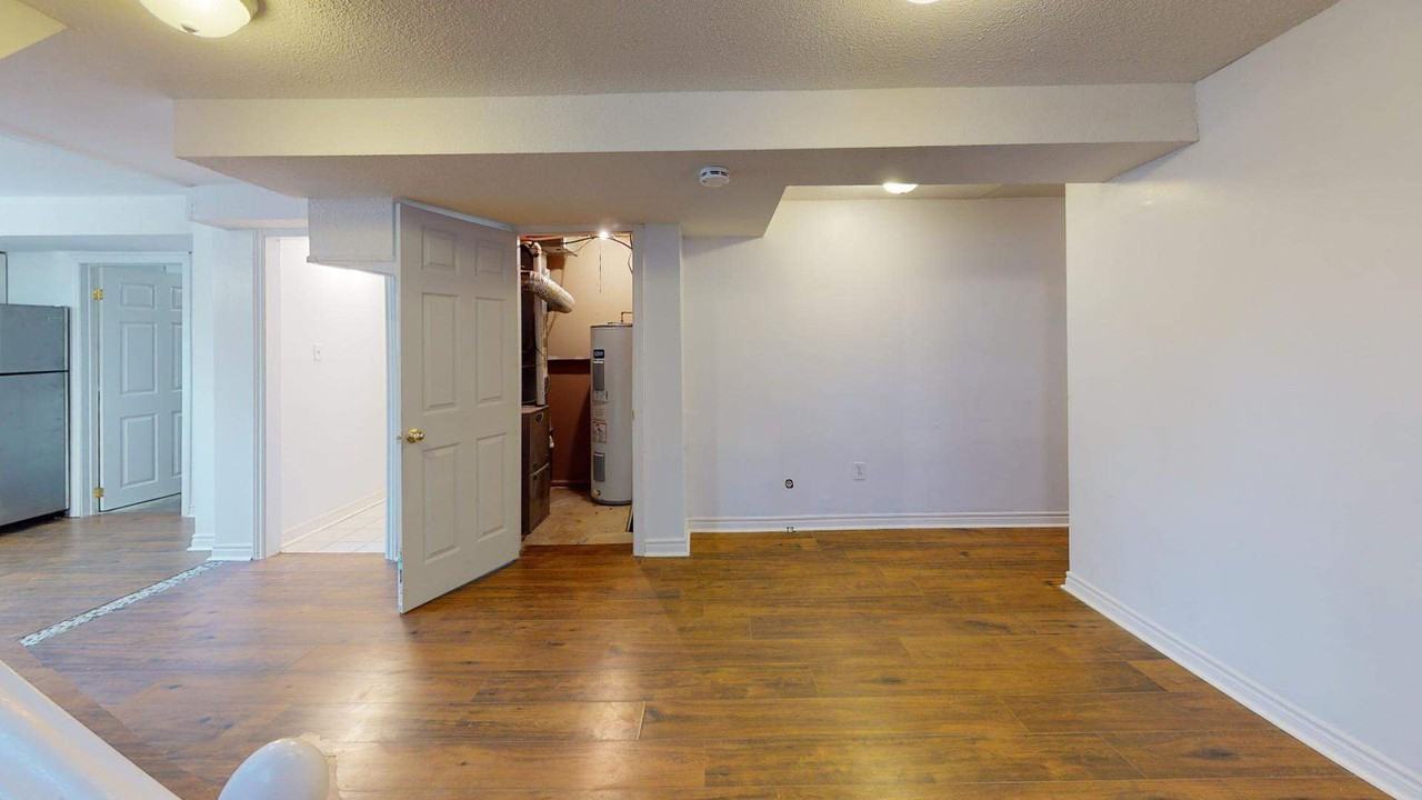 61 Darlingside Drive - Photo 6 of 13