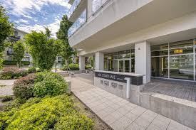 Uptown 1 - Photo 2 of 4