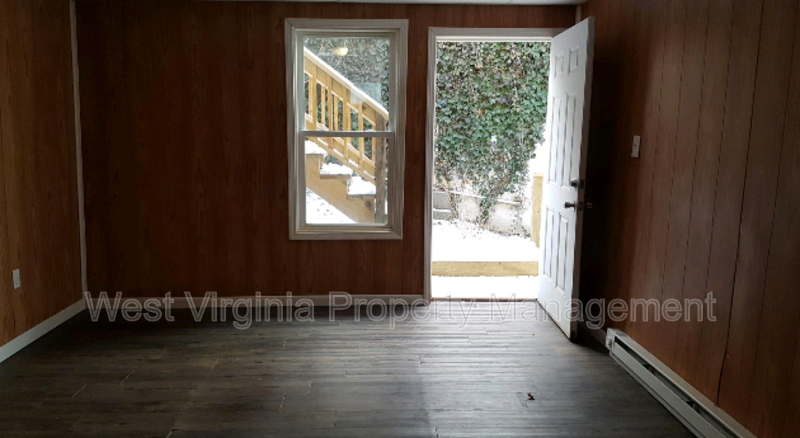 237 S Heber St #2 - Photo 4 of 6