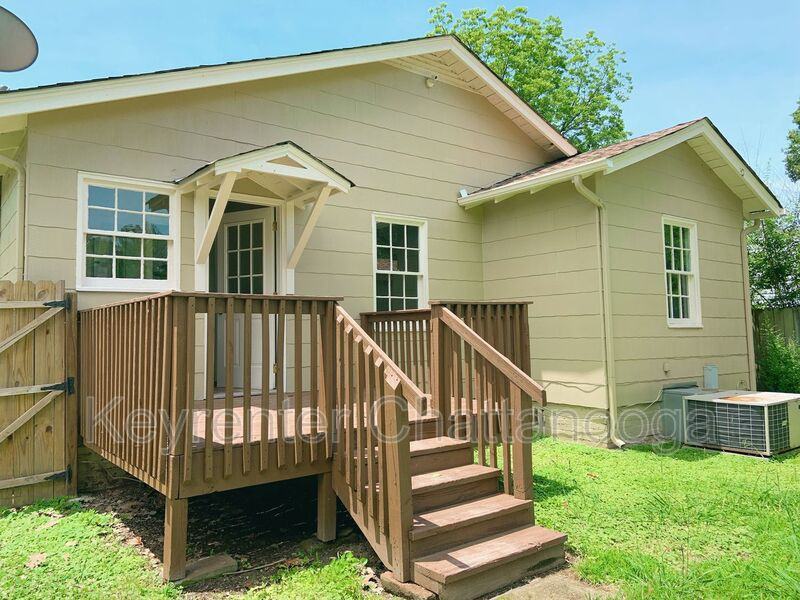 5315 Marion Ave - Photo 3 of 16