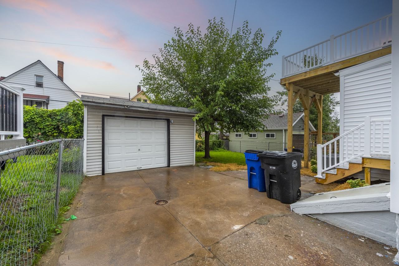 1366 W 61st St - Photo 3 of 41