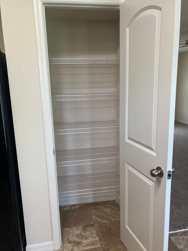 3616 Marshall Rd - Photo 4 of 12