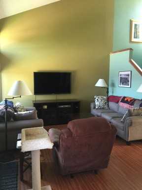 157 Briarwood Dr - Photo 3 of 11