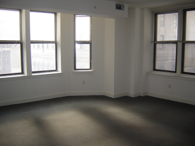 37 S 13th St #2630-1 - Photo 2 of 4