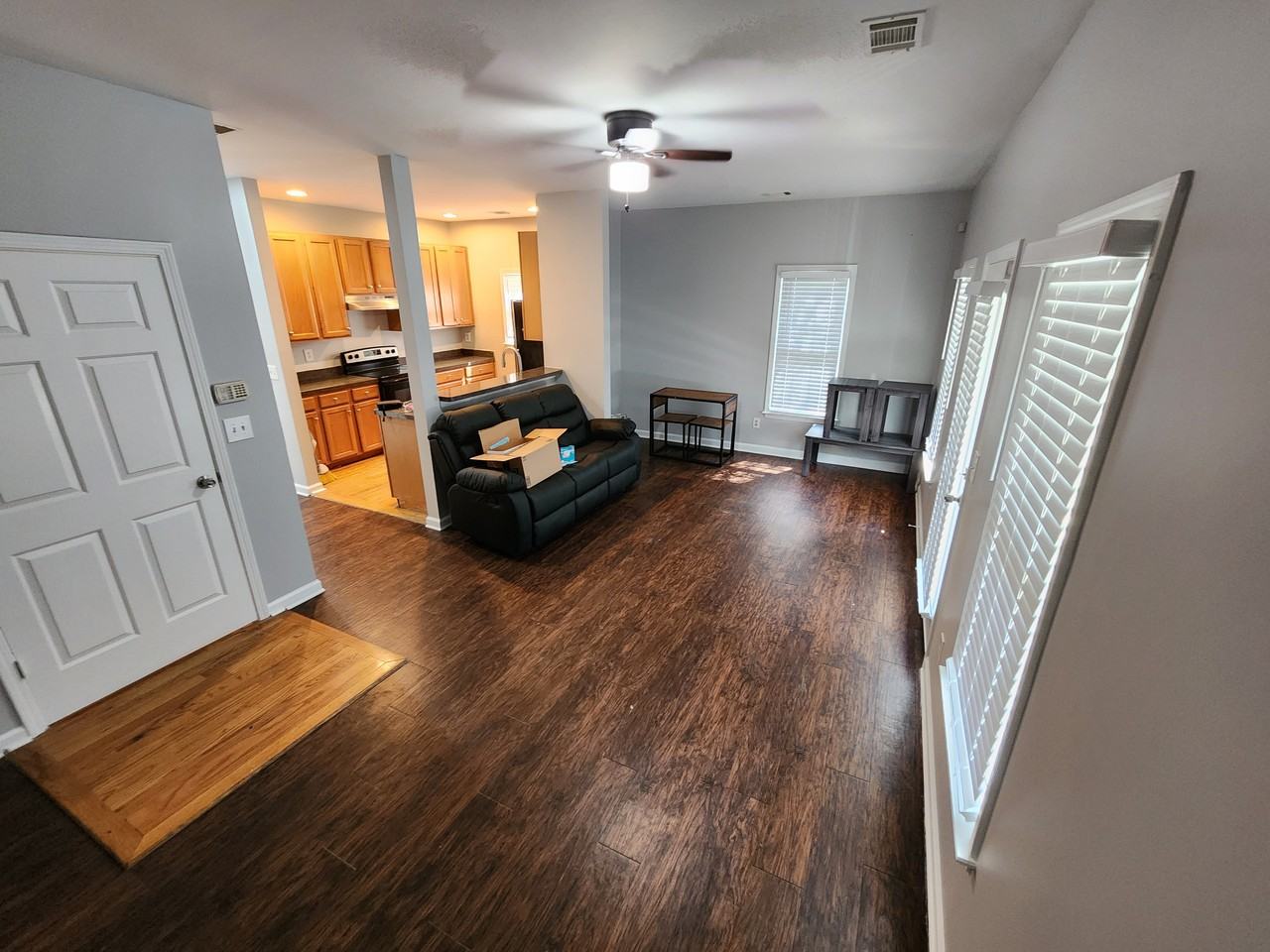 901 Hall St Nw - Photo 6 of 35