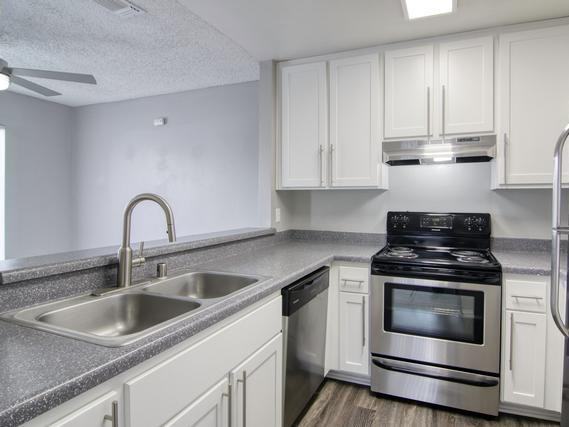 3115 Sweetwater Springs Blvd - Photo 4 of 19